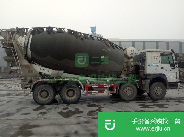河南出售二手重汽豪沃混凝土攪拌車(chē)