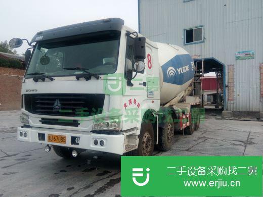 河南出售二手豪沃混凝土攪拌車   亞特上裝