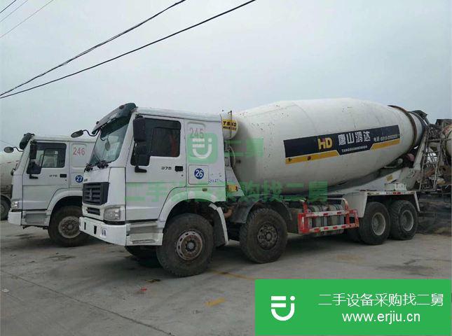 山東出售二手中國(guó)重汽混凝土攪拌車(chē)