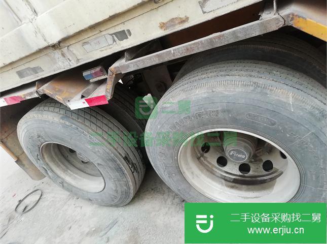 山東出售二手廂式半掛車