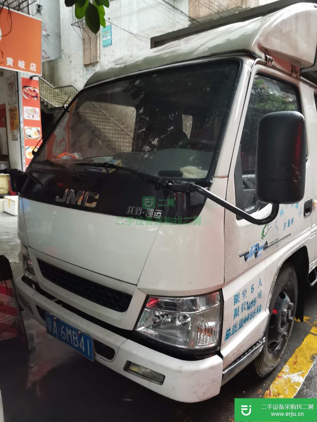 廣東出售二手江鈴牌輕型廂式貨車