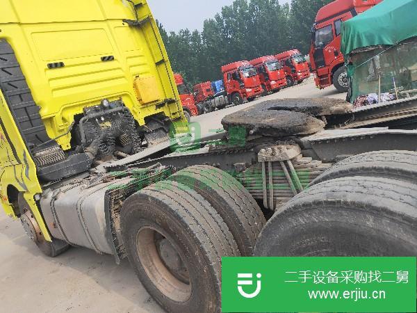寧夏出售二手重汽汕德卡牽引車