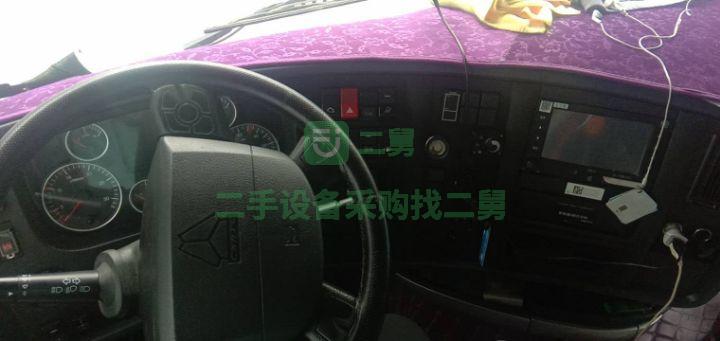 遼寧出售二手九成新的豪沃T7H540牽引車