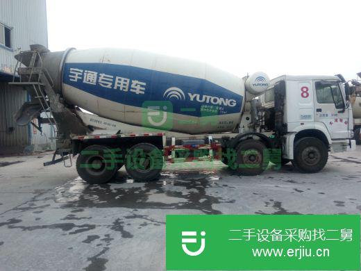 河南出售二手豪沃混凝土攪拌車   亞特上裝