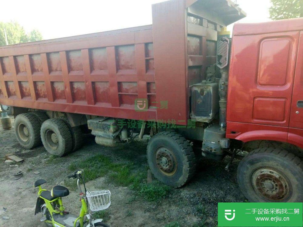 山西出售二手重汽豪沃前四后八自卸車