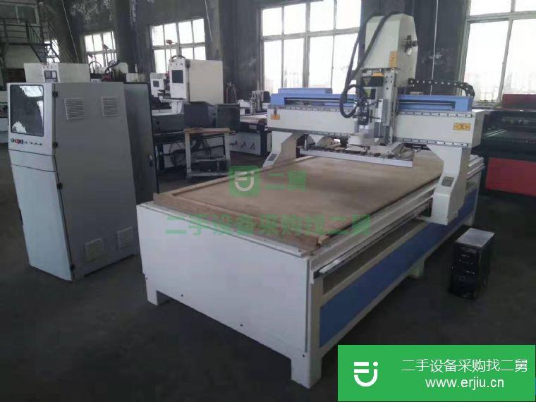遼寧出售二手9成新雕刻機(jī)