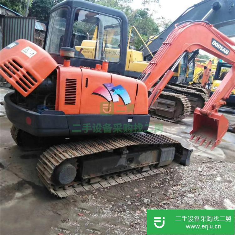 上海出售二手斗山挖掘機