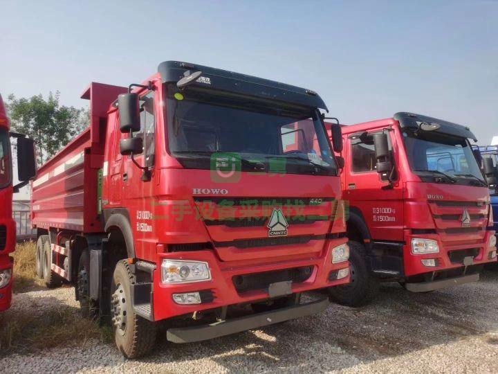 山東出售二手的重汽豪沃土方車