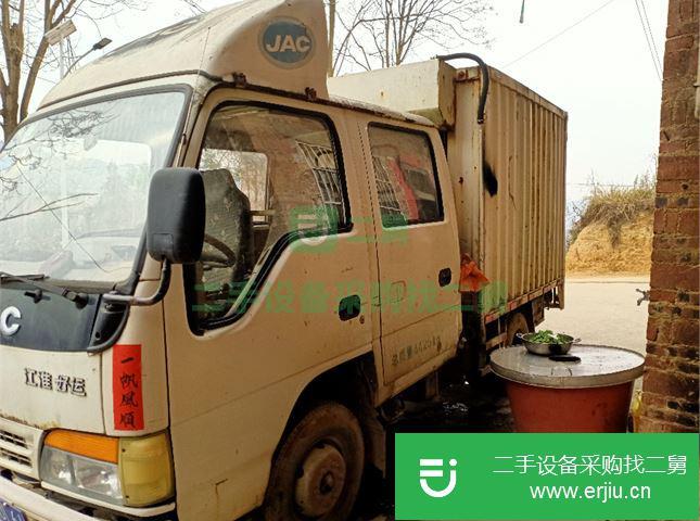 貴州出售二手江淮好運(yùn)前二后四廂式貨車