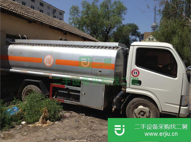 遼寧出售二手東風(fēng)油罐車(chē)