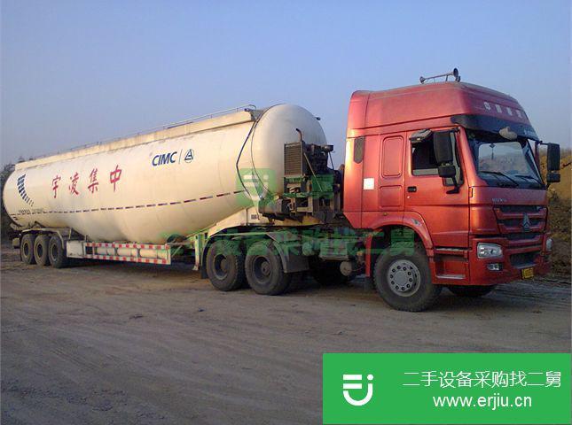 吉林出售二手中國重汽油罐車