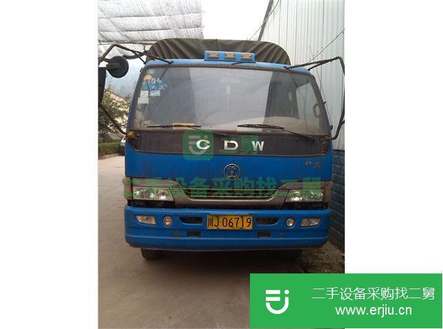 四川出售二手輕卡重汽王牌貨車