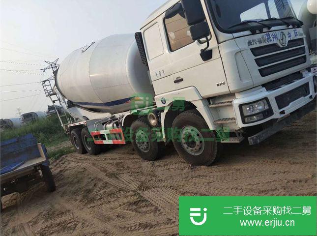 山東出售二手中國重汽混凝土攪拌車