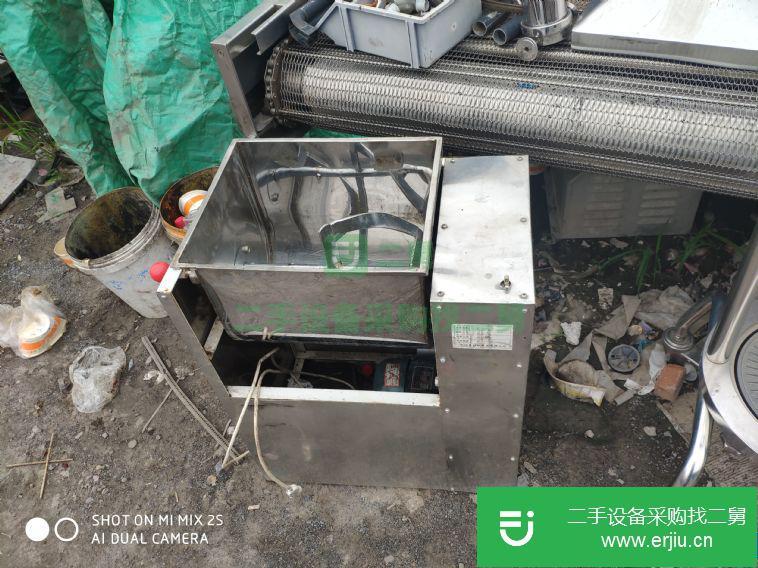 山東出售二手槽型混合機(jī)