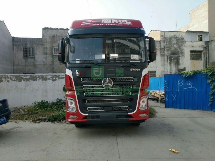 出售三一重卡王道465馬力牽引車