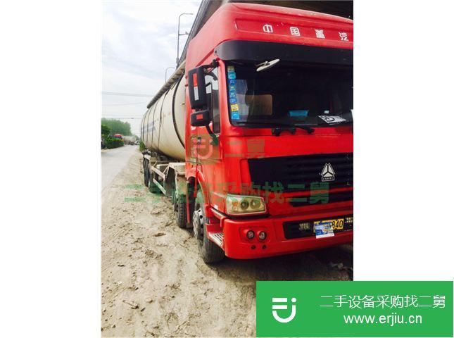上海出售中國重汽豪沃運輸車  290馬力