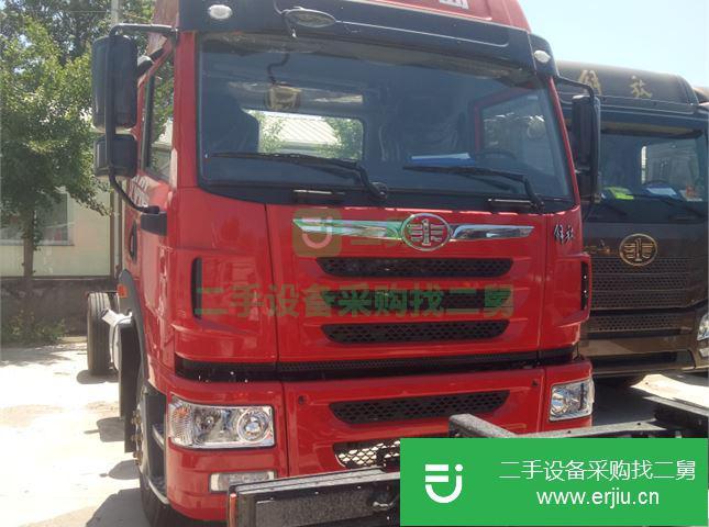 北京出售二手青島解放牽引車
