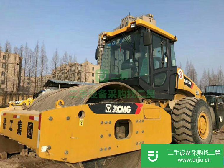 江蘇低價(jià)轉(zhuǎn)讓出售二手徐工22噸壓路機(jī)