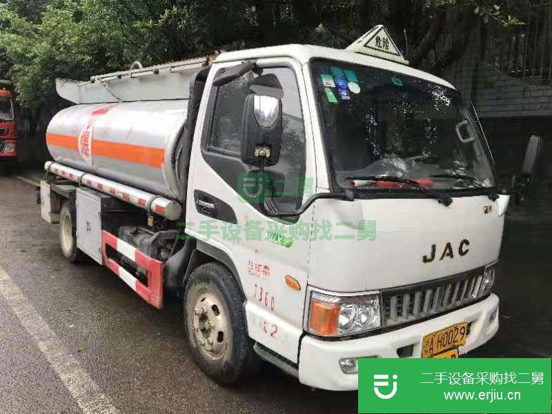 江蘇出售二手東風多利卡油罐車