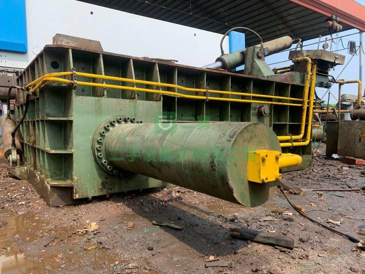 出售江陰萬事達250噸金屬打包機壓塊機