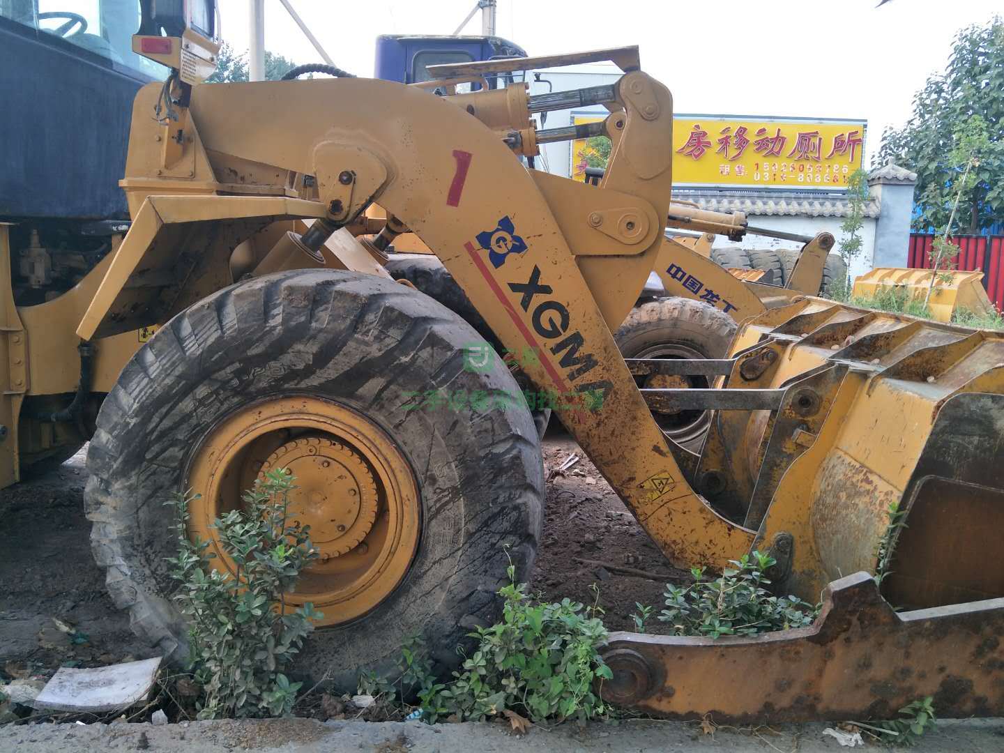 出售一臺正宗14年10出廠的夏工951H發(fā)變原版，不燒機(jī)油不下排氣裝載機(jī)