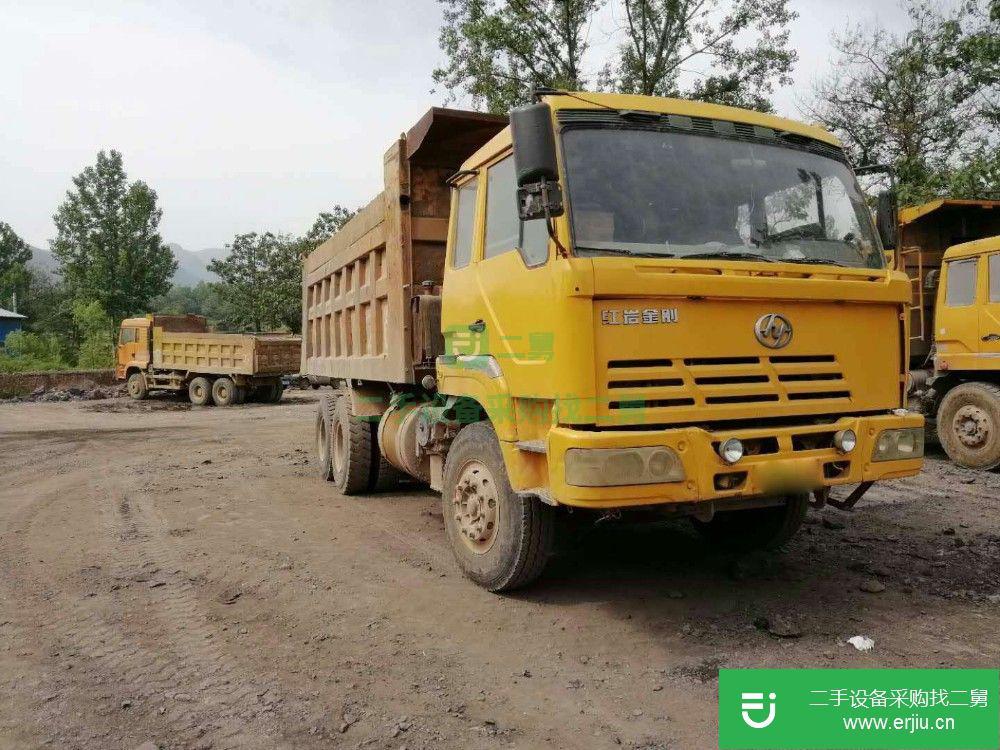 河南出售二手紅巖金剛后八輪自卸車