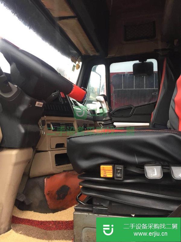 山東出售二手重汽豪瀚半掛車(chē)
