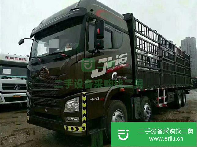 江西出售二手青島解放JH6前四后八蒼柵式貨車