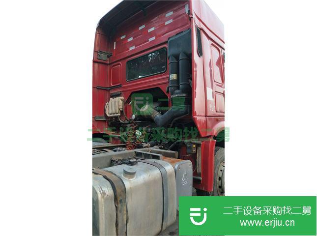 遼寧出售二手豪沃牽引車