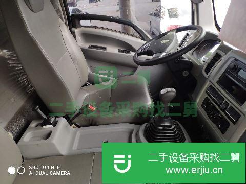 山東出售二手中國重汽倉柵貨車