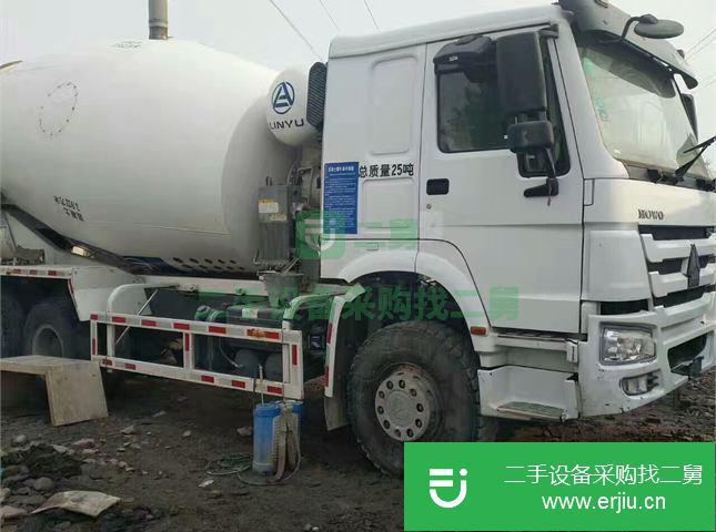 山東出售二手中國(guó)重汽豪沃混凝土攪拌車