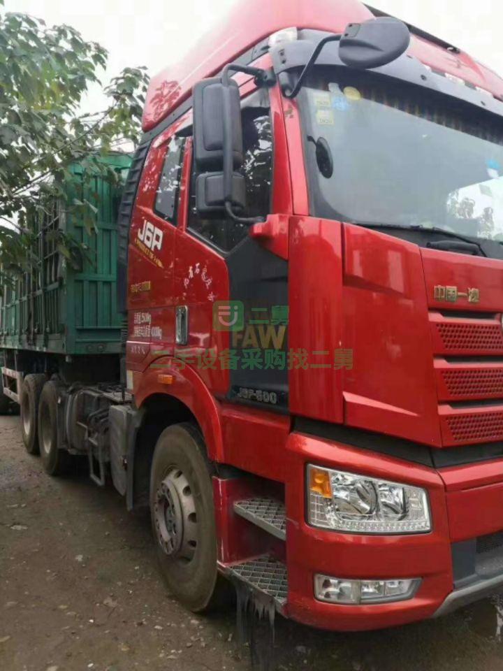 出售1年9個月全保險J6新北方版500，全車鋁合金鋼圈，獨立駐車牽引車