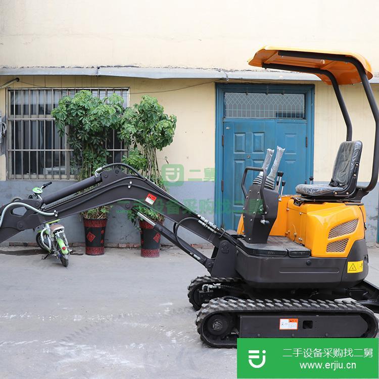 山東出售二手小型挖掘機
