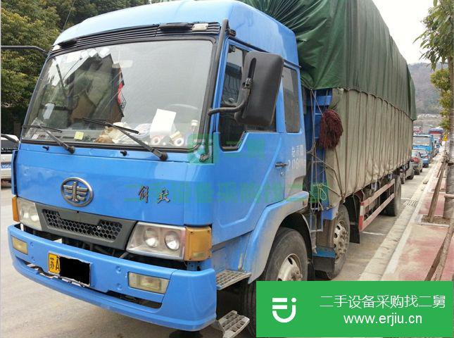 江蘇出售二手青島解放新大威貨車  220馬力