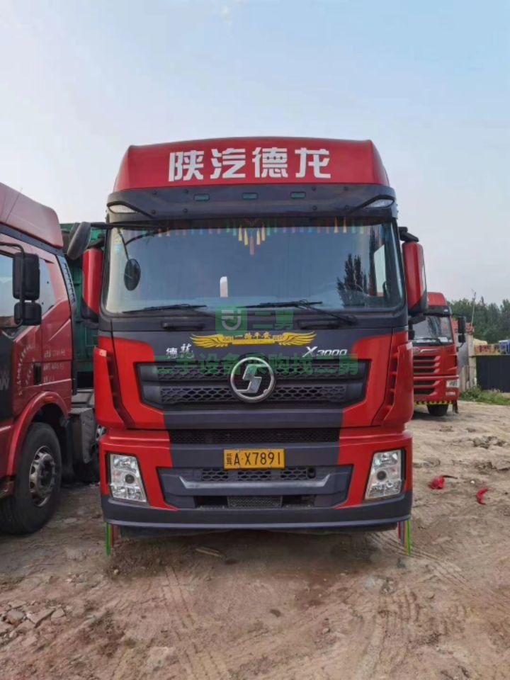 出售九成新的手續在手8個月德龍X3000 430雙驅牽引車