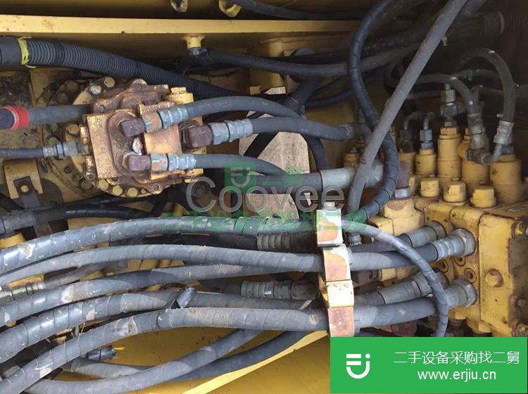 江蘇出售二手小松120-6挖掘機