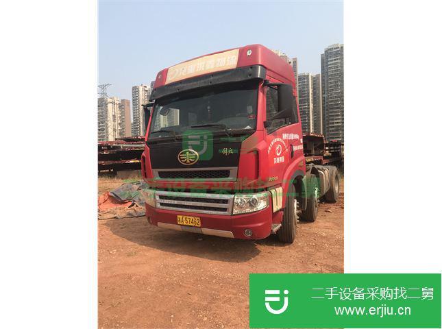 湖南出售二手青島解放牽引車