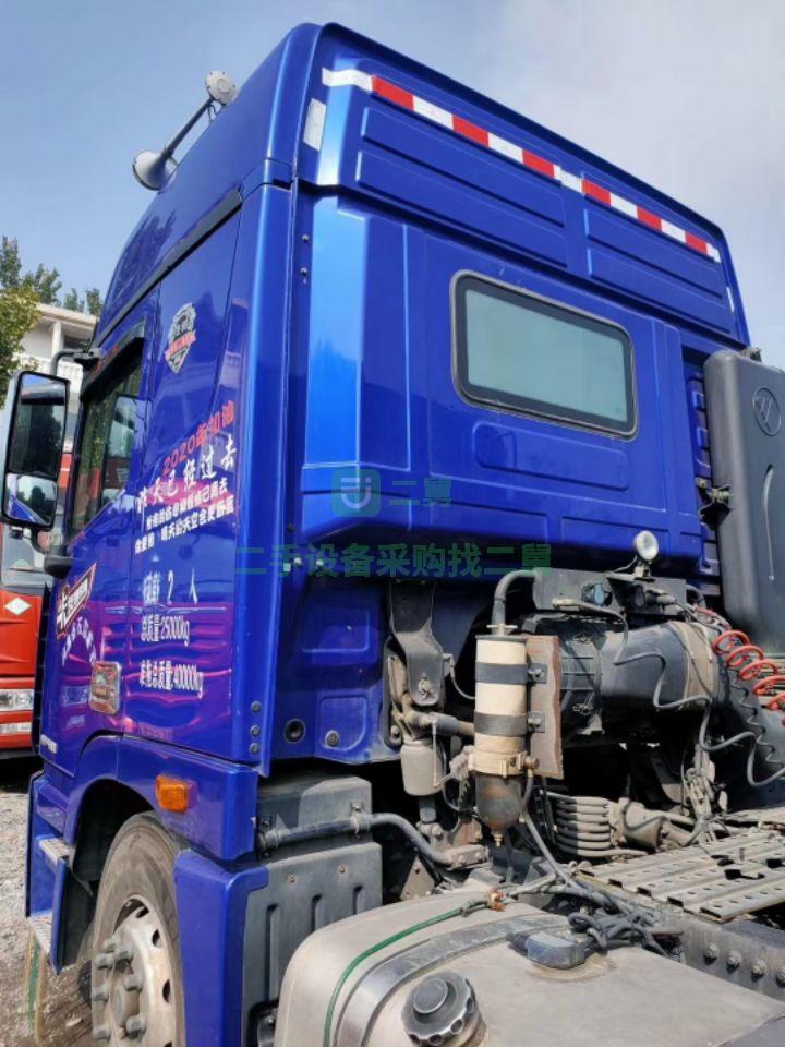 出售2年整精品430歐曼濰柴雙驅，全保險剛審車13米高低板花籃掛牽引車