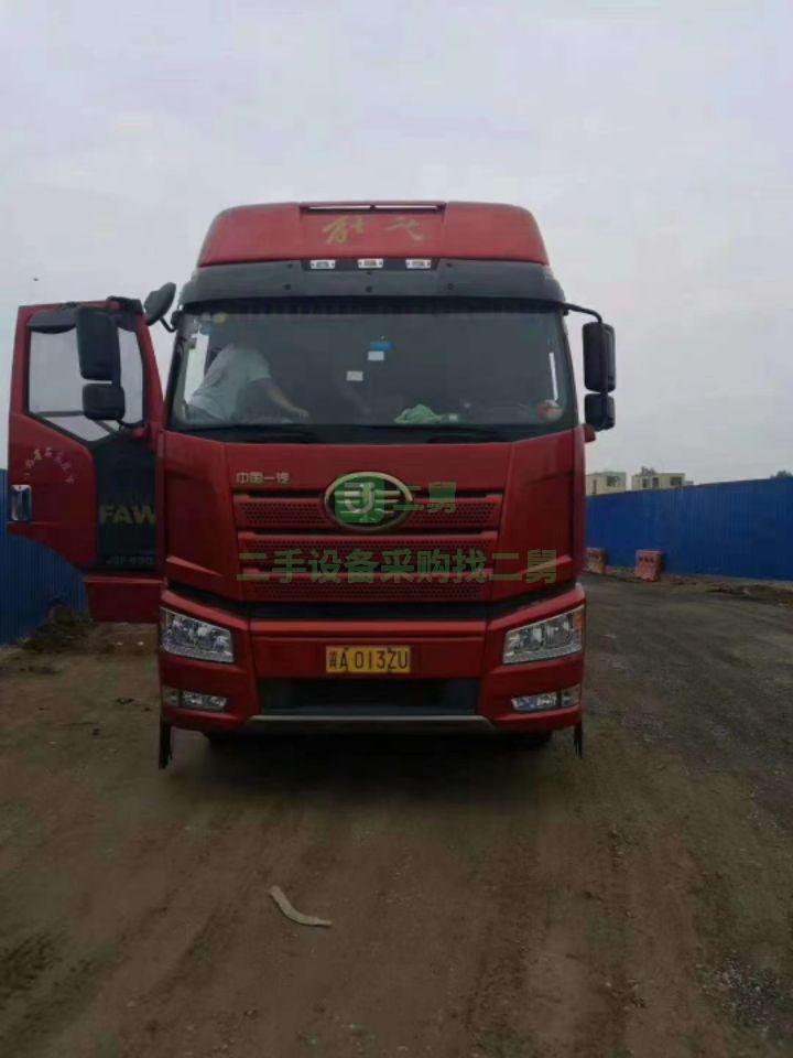 出售1年9個月全保險J6新北方版500，全車鋁合金鋼圈，獨立駐車牽引車