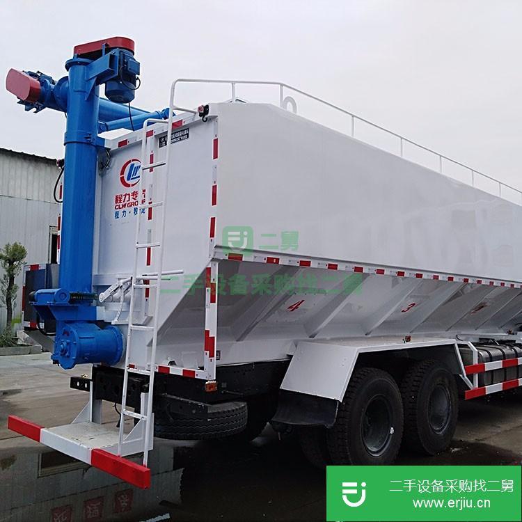 湖北出售二手散裝飼料運(yùn)輸車