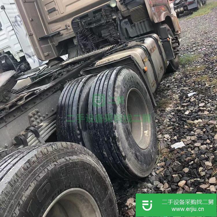 山東出售二手東風天龍牽引車  旗艦版520馬力 支持分期 原裝車
