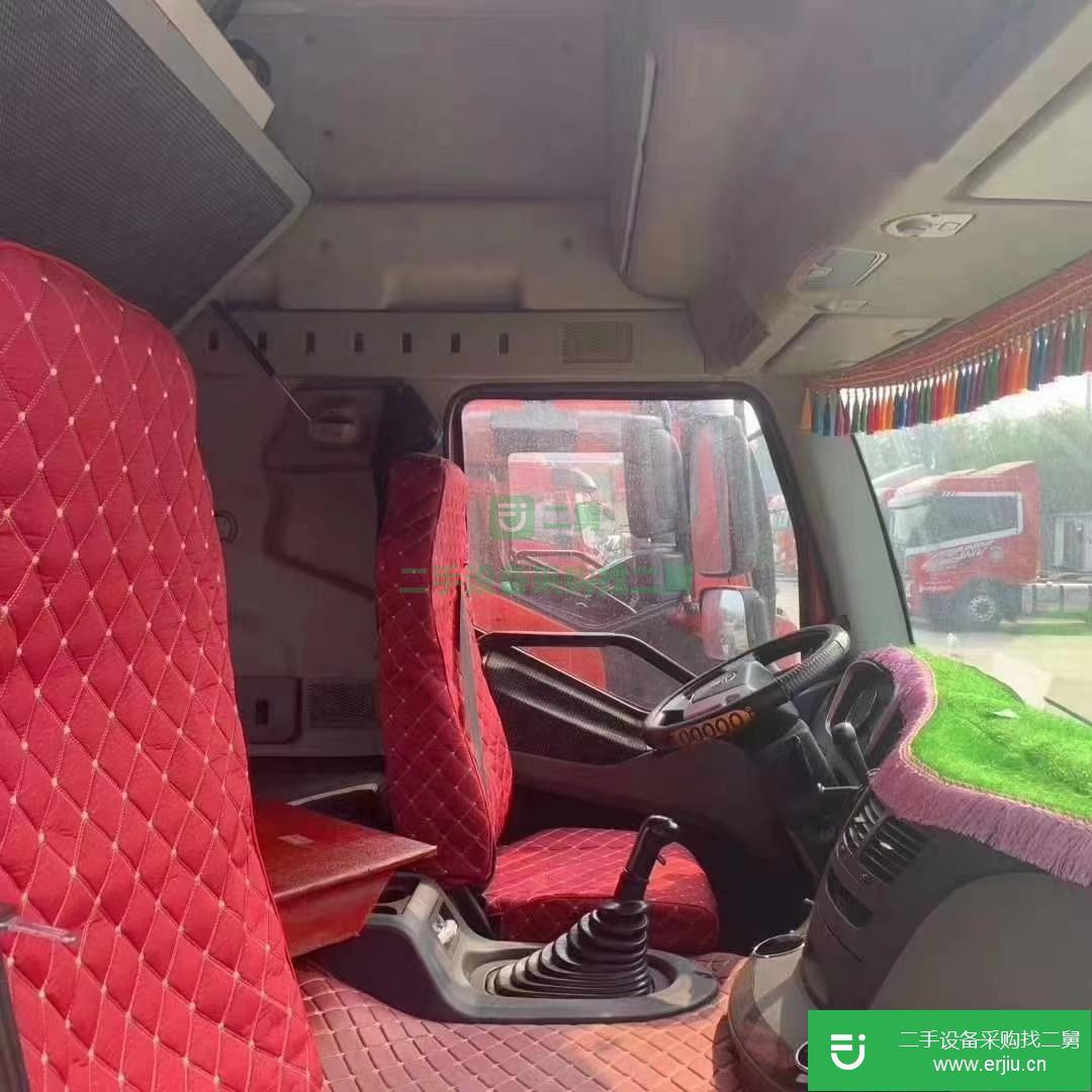 山東出售二手一汽解放牽引車