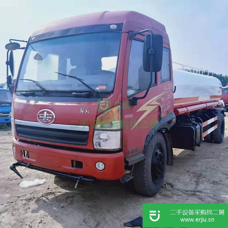 山東出售二手綠化灑水車(chē)
