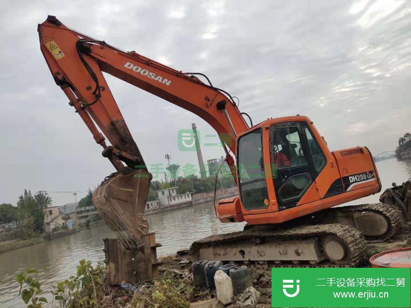 江蘇出售二手斗山挖掘機