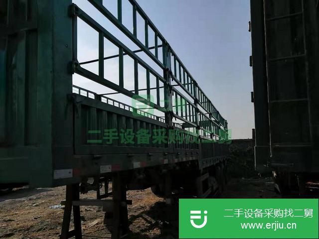 山東出售高低板高欄半掛車