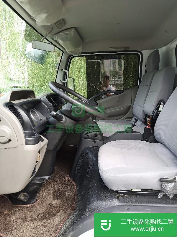 江蘇出售二手東風凱普特保溫箱車