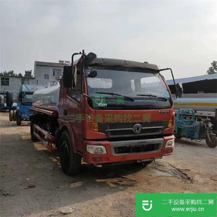 山東出售二手綠化養(yǎng)護灑水車
