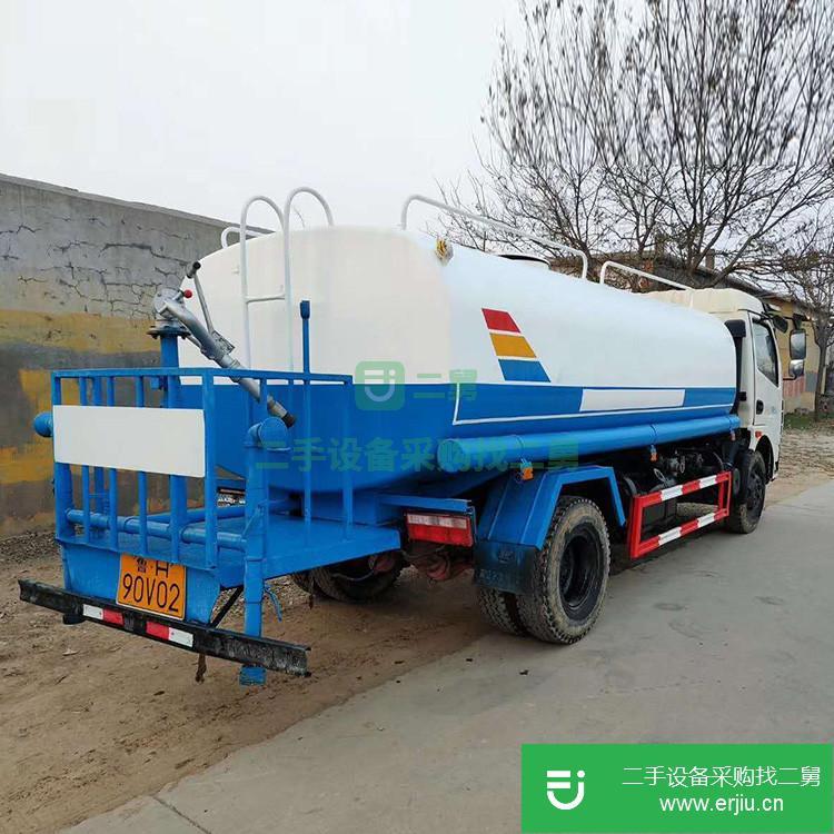 山東出售二手綠化養(yǎng)護灑水車