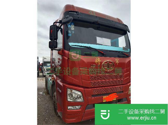 江西出售二手青島解放牽引車