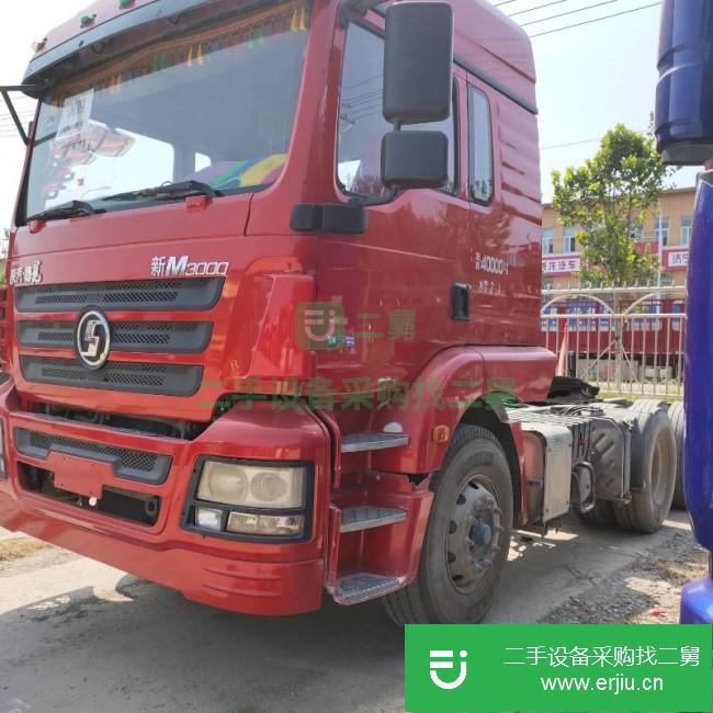 山東出售雙驅輕體陜汽重卡德龍牽引車